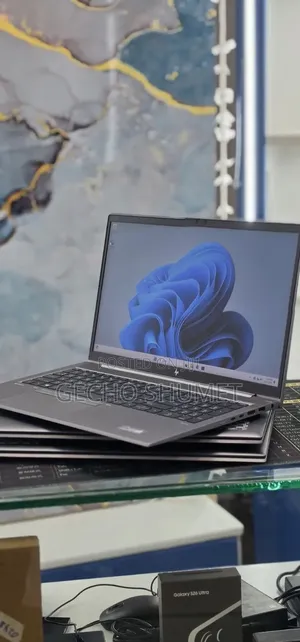New Laptop HP ZBook Fury 15 G8 16GB Intel Core i5 SSD 512GB