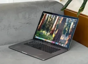 New Laptop Apple MacBook Pro 2019 32GB Intel Core i9 SSD 512GB