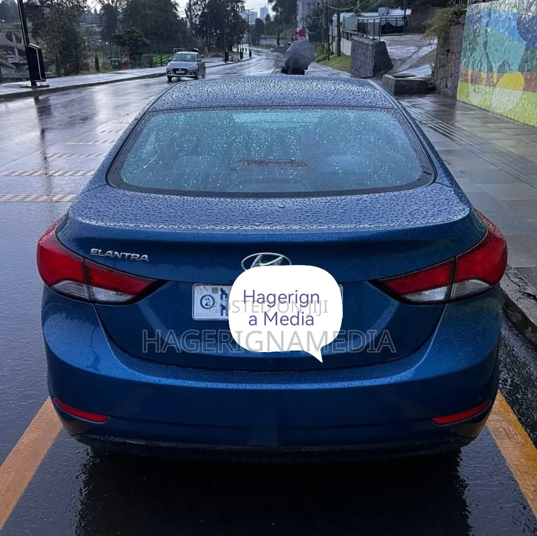 Hyundai Elantra 2014 Blue