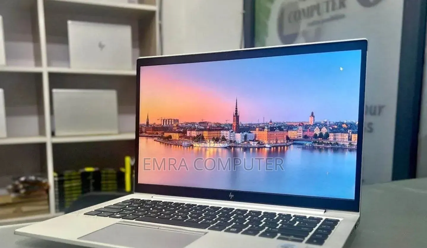New Laptop HP EliteBook 840 G7 16GB Intel Core i7 SSD 512GB