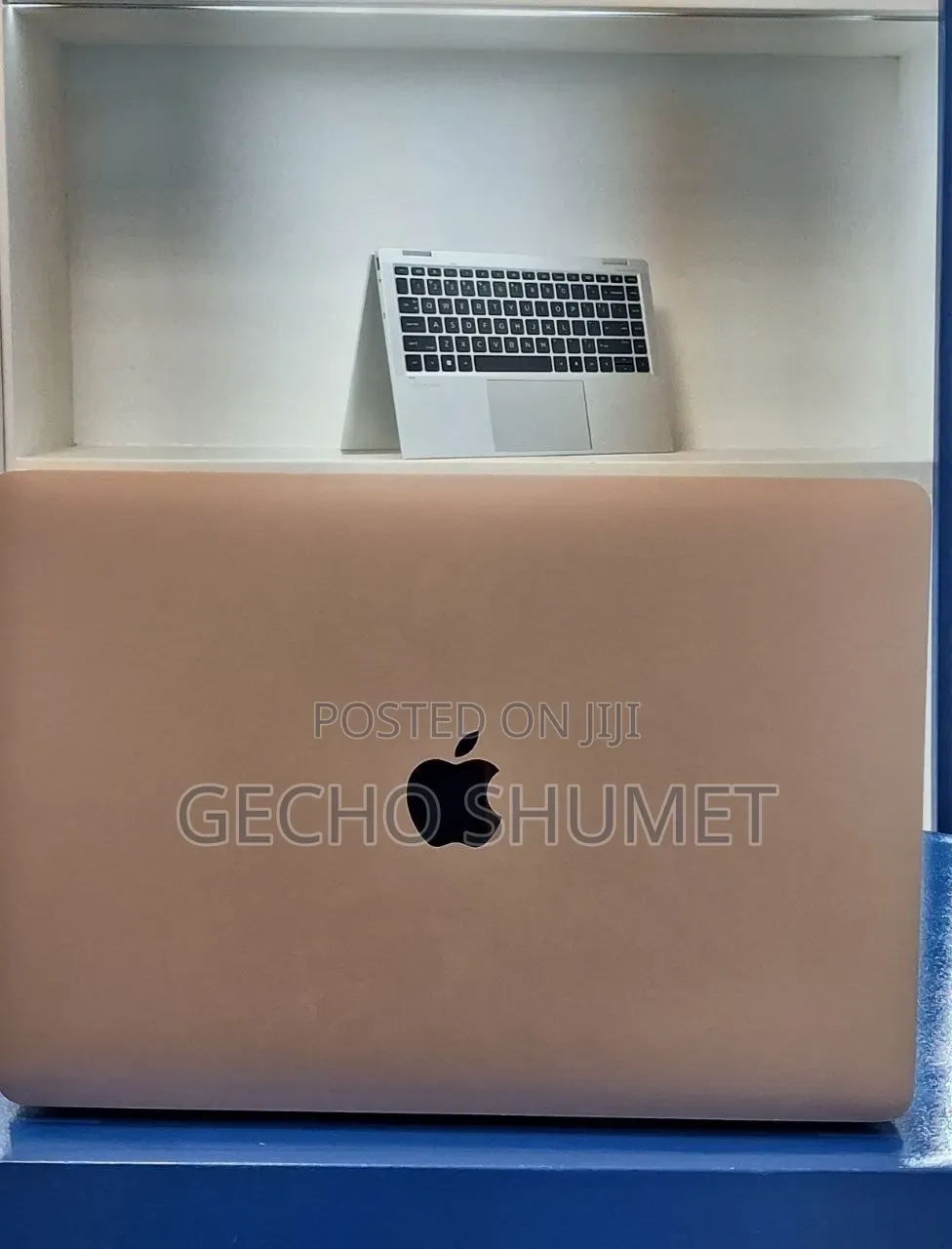 New Laptop Apple MacBook Air 2020 M1 8GB Apple M1 SSD 256GB