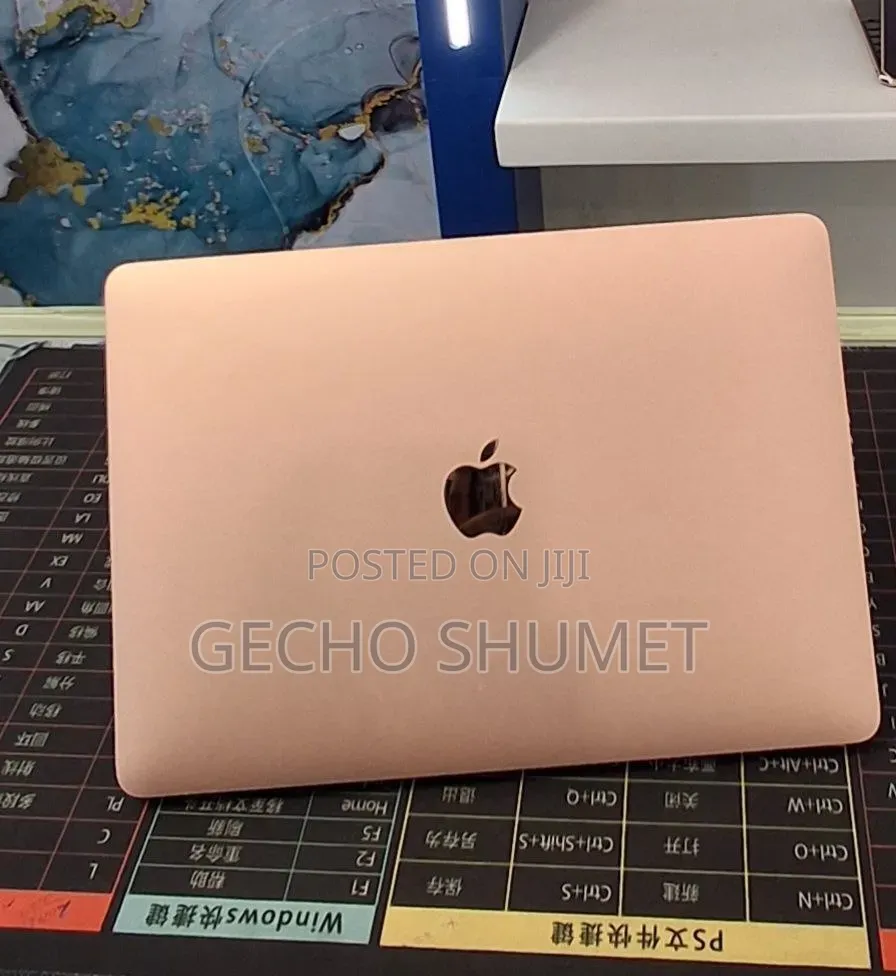 New Laptop Apple MacBook Air 2020 M1 8GB Apple M1 SSD 256GB