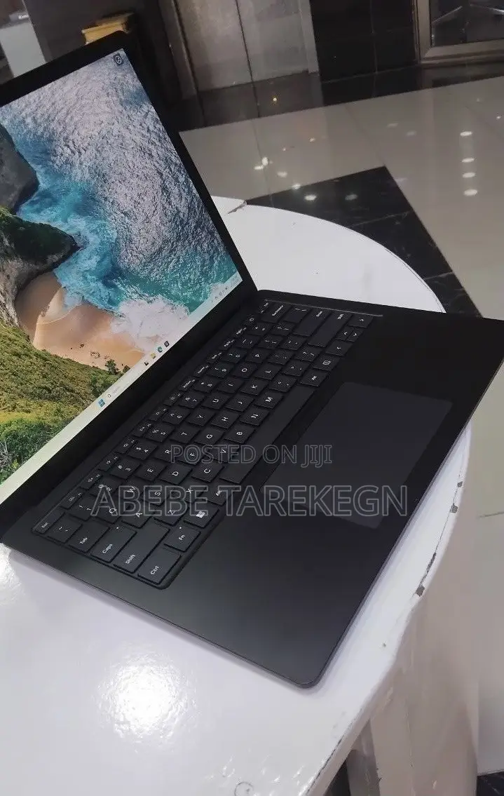 New Laptop Microsoft Surface Laptop 4 16GB Intel Core i7 SSD 512GB