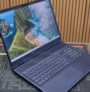 New Laptop Alienware 16GB Intel Core Ultra 7 SSD 1T