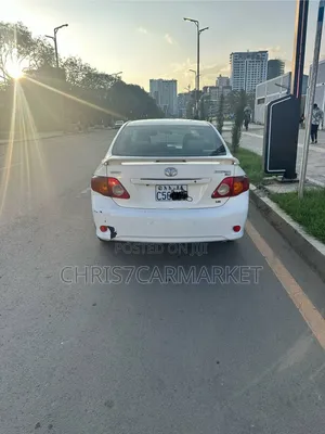 Toyota Corolla 2011 White