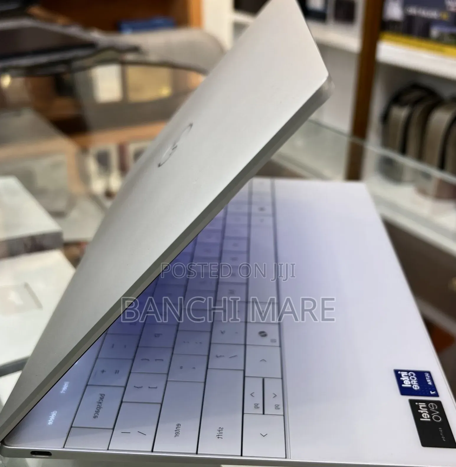 New Laptop Dell XPS 13 16GB Intel Core Ultra 7 SSD 512GB