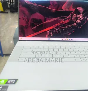 New Laptop Dell 32GB Intel Core Ultra 9 SSD 1T