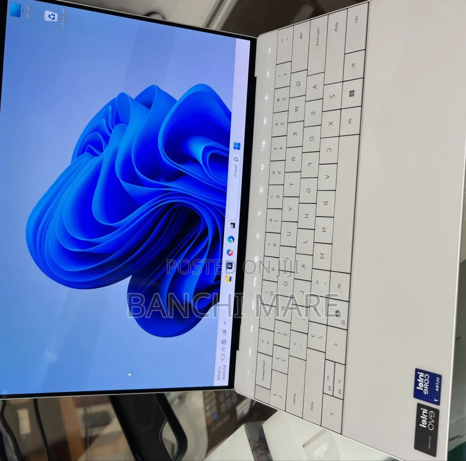 New Laptop Dell XPS 13 16GB Intel Core Ultra 7 SSD 512GB
