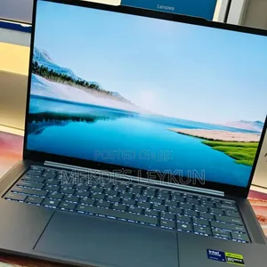 New Laptop Lenovo Yoga Pro 9i Aura Edition 32GB Intel Core i9 SSD 512GB