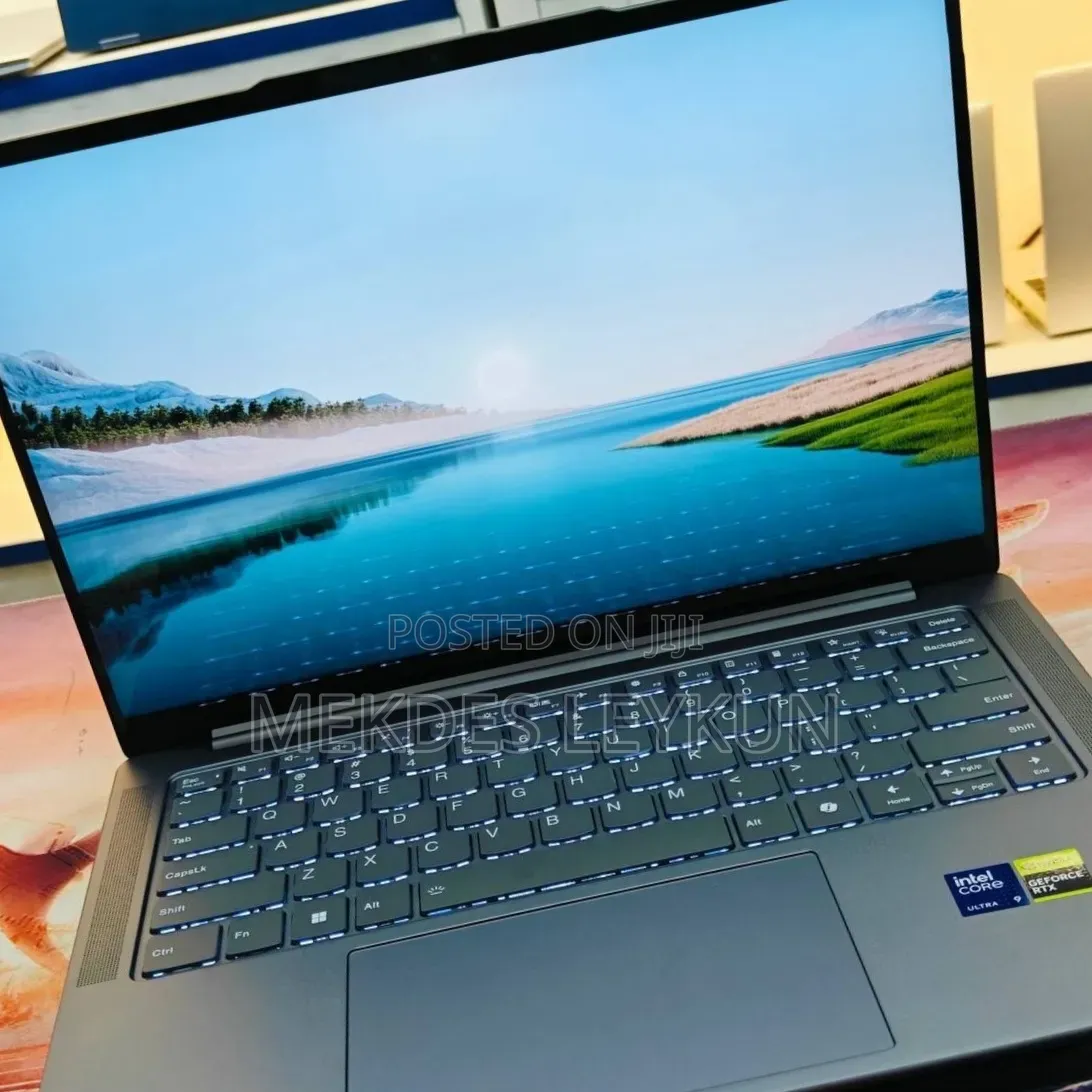 New Laptop Lenovo Yoga Pro 9i Aura Edition 32GB Intel Core i9 SSD 512GB