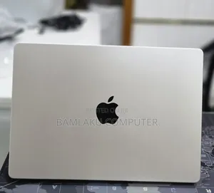 New Laptop Apple MacBook Pro 2024 M4 24GB Apple M4 Pro SSD 512GB