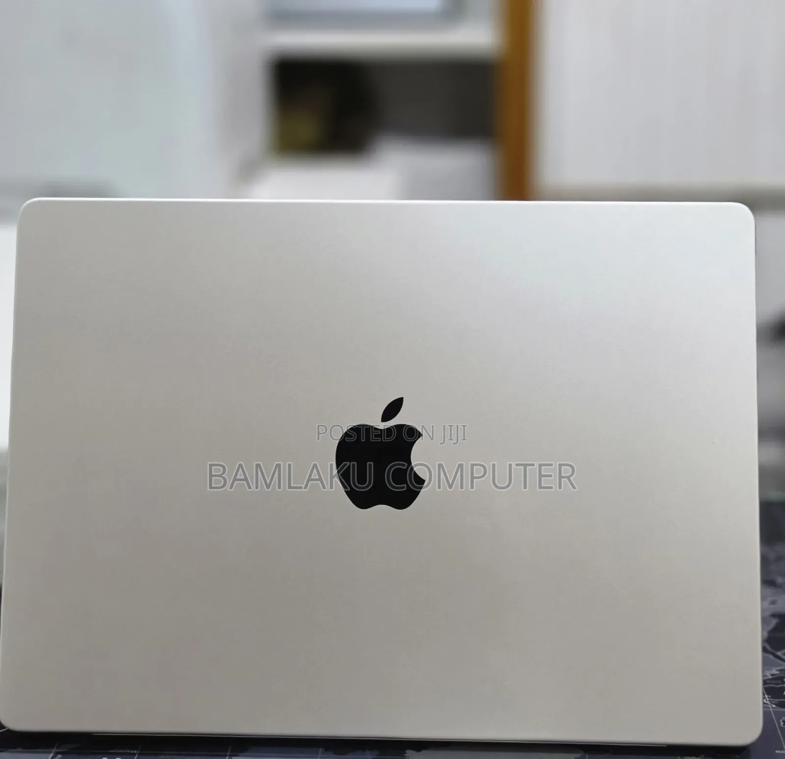 New Laptop Apple MacBook Pro 2024 M4 24GB Apple M4 Pro SSD 512GB
