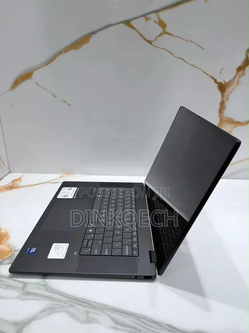 New Laptop HP OmniBook 7 16" 16GB Intel Core Ultra 7 SSD 512GB