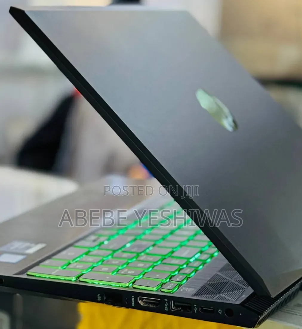 New Laptop HP Pavilion Power 15 8GB Intel Core i5 SSD 256GB