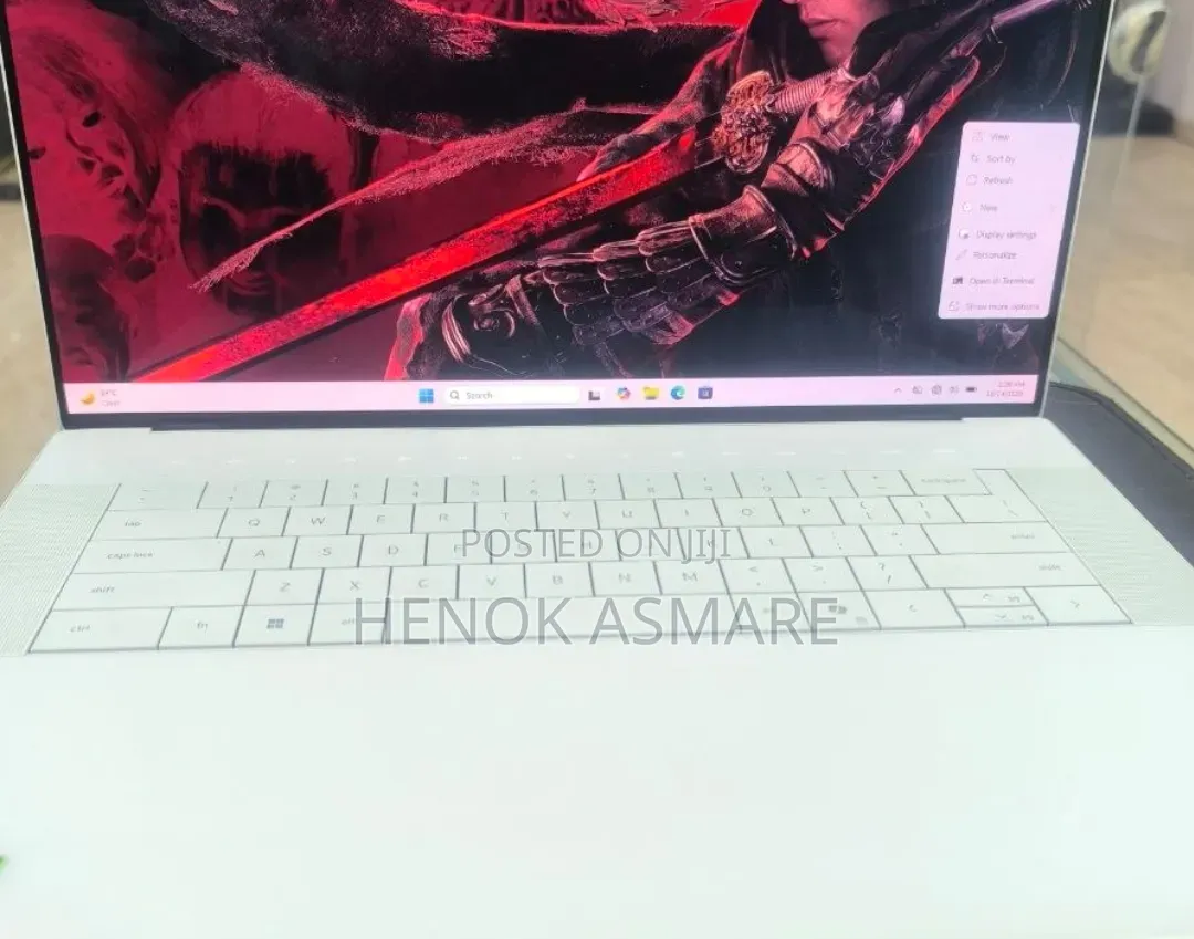 New Laptop Dell XPS 15 32GB Intel Core Ultra 9 SSD 1T