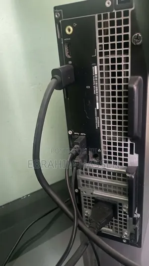 Desktop Computer Dell OptiPlex 3050 8GB Intel Core i5 SSD 512GB