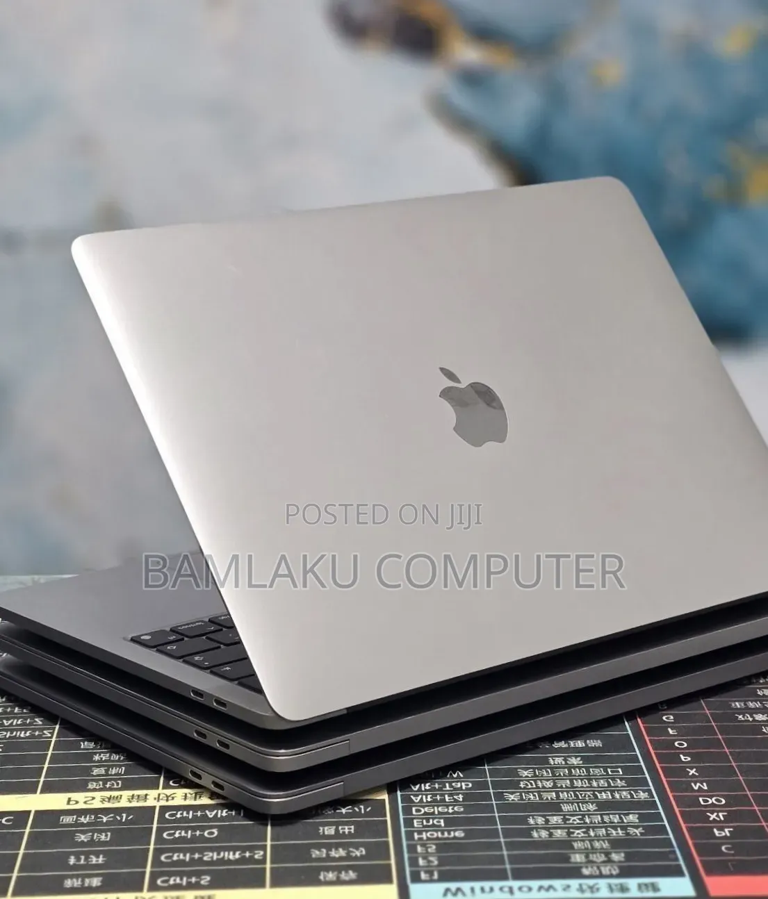 New Laptop Apple MacBook Pro 2020 M1 8GB Apple M1 Pro SSD 512GB