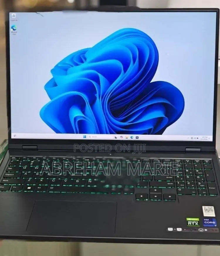 New Laptop Lenovo Legion 5 16GB Intel Core i9 SSD 1T
