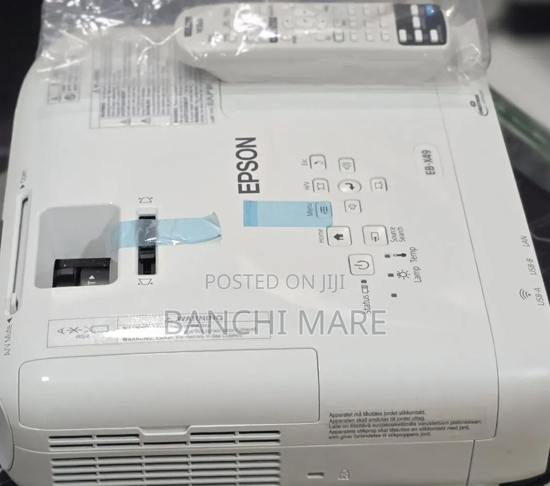 Brand New EPSON Projector Model Name: EB -X49 Hardware