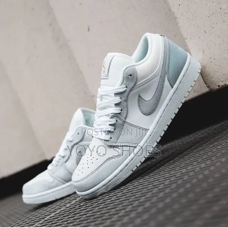 Nike Air Jordan 1 Low 'Paris' Unisex Fashion Sneaker