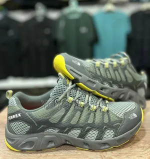The North Face "Terrex "Outdoorolive Green/Gray Unisex Fashion Sneaker