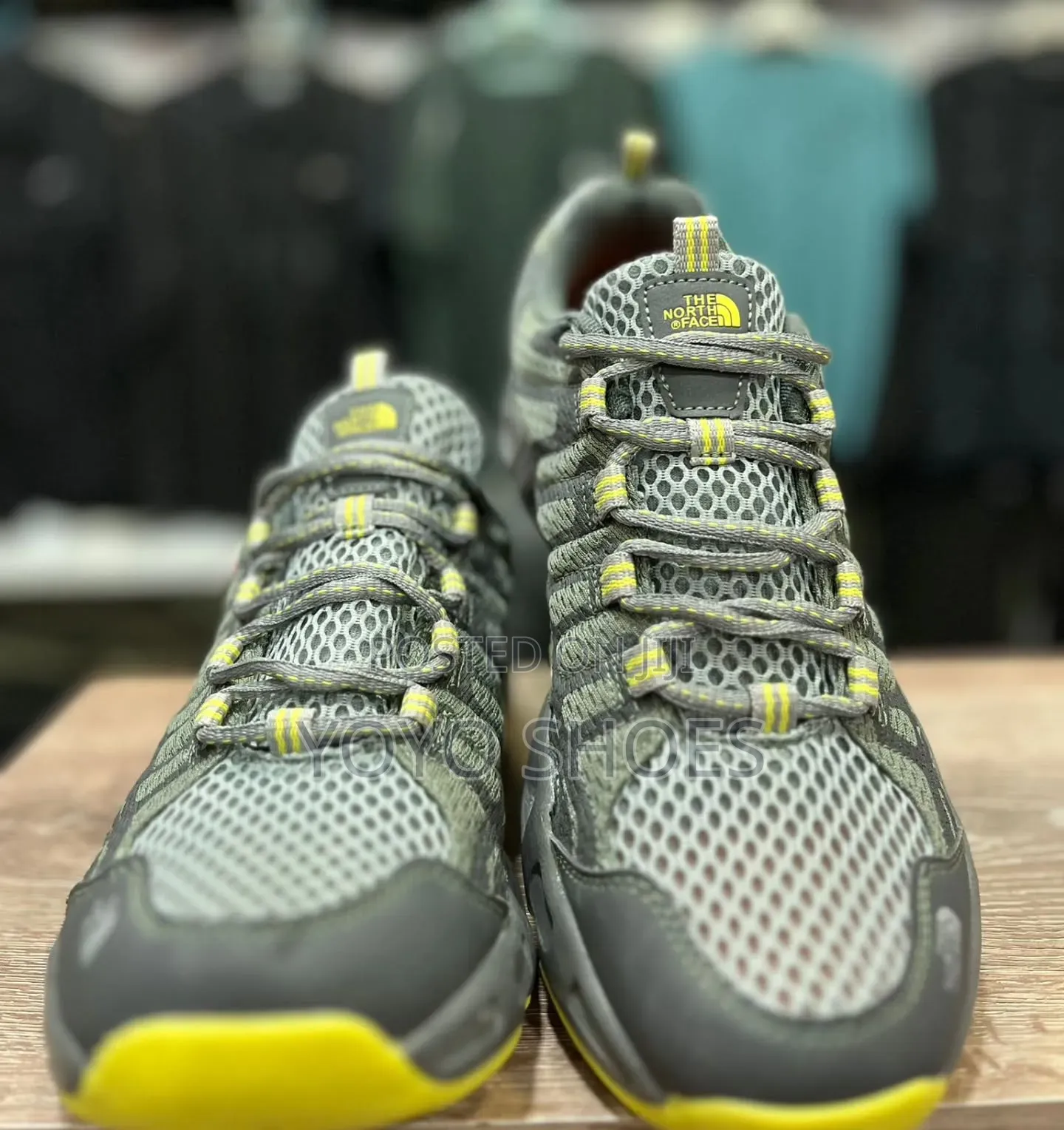 The North Face "Terrex "Outdoorolive Green/Gray Unisex Fashion Sneaker