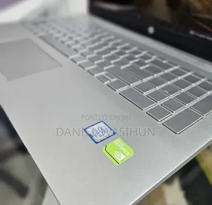 New Laptop HP Pavilion 15 8GB Intel Core i5 HDD 1T
