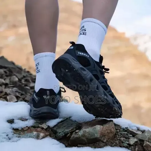 The North Face "Terrex "Outdoor Black/Gray Unisex Fashion Sneaker