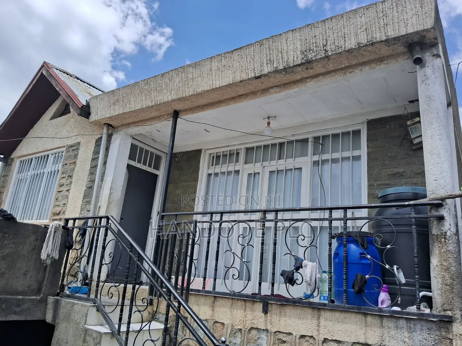 Furnished 2bdrm House in Shegere, Oromia-Finfinne for sale