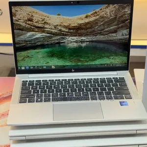 New Laptop HP EliteBook 830 G8 8GB Intel Core i7 SSD 512GB