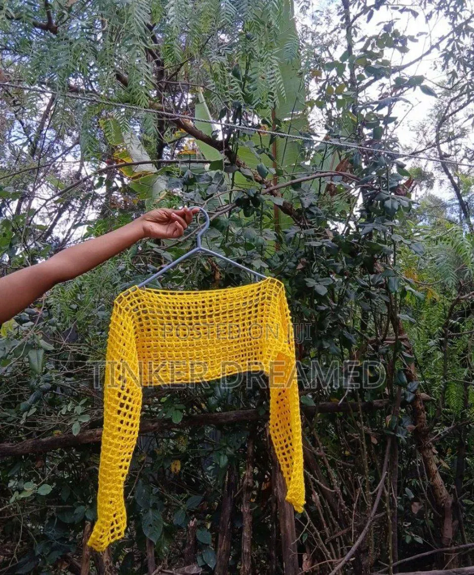 ኪሮሽ Shrug Handmade