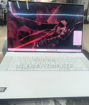 New Laptop Dell XPS 15 32GB Intel Core Ultra 9 SSD 1T