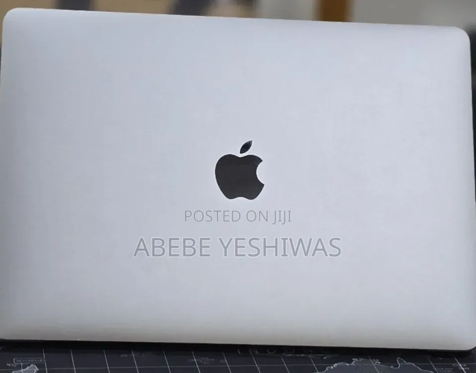 New Laptop Apple MacBook Pro 2020 M1 16GB Apple M1 Pro SSD 256GB