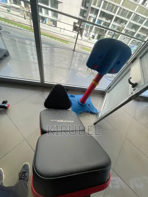 Adjustable Weight Bench