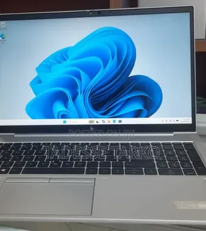 New Laptop HP EliteBook 850 G8 16GB Intel Core i7 SSD 512GB