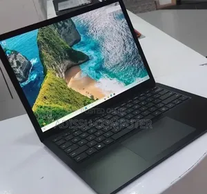 New Laptop Microsoft Surface 16GB Intel Core i7 SSD 512GB