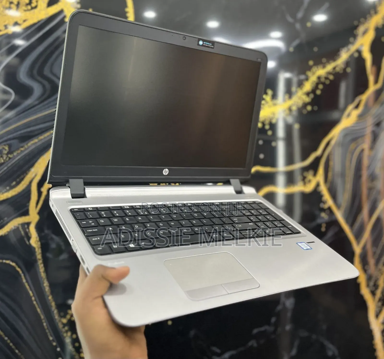 New Laptop Apple MacBook Pro 8GB Intel Core i7 SSD 512GB