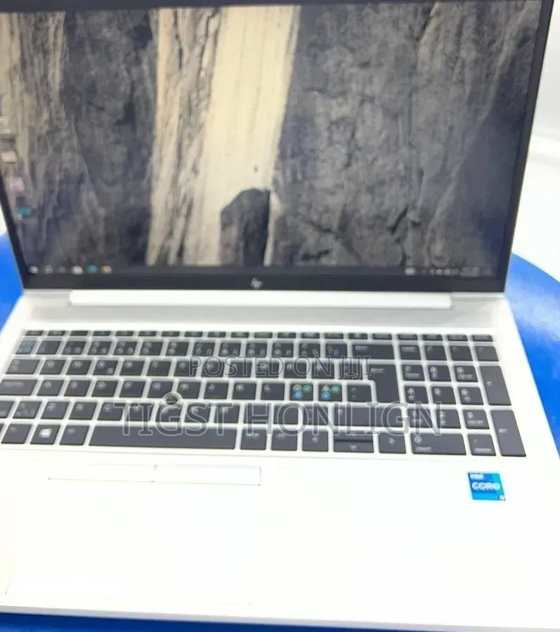 New Laptop HP EliteBook 850 G8 16GB Intel Core i5 SSD 512GB
