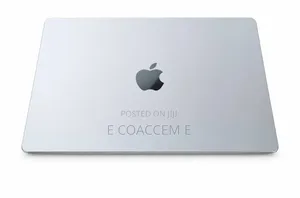 New Laptop Apple MacBook Air 2025 M4 16GB Apple M4 SSD 256GB