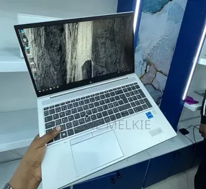 New Laptop HP EliteBook 850 G8 16GB Intel Core i5 SSD 512GB