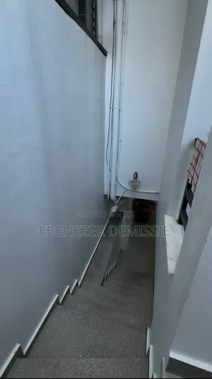 Furnished 6bdrm House in Yeka for rent
