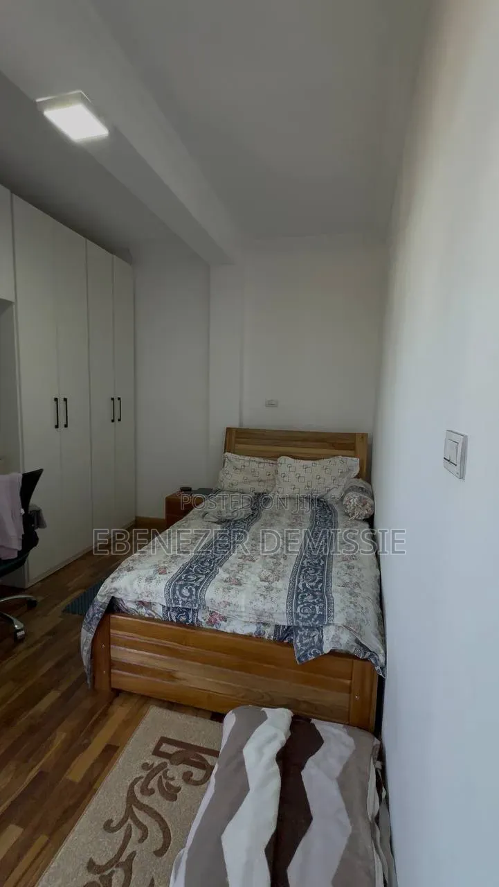 Furnished 6bdrm House in Yeka for rent