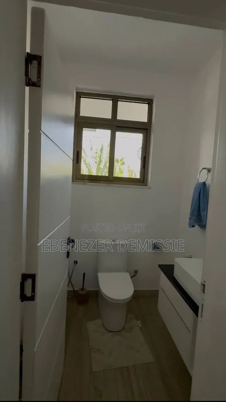 Furnished 6bdrm House in Yeka for rent