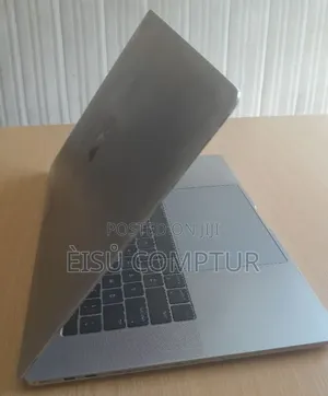 New Laptop Apple MacBook 2016 16GB Intel Core i7 SSD 512GB