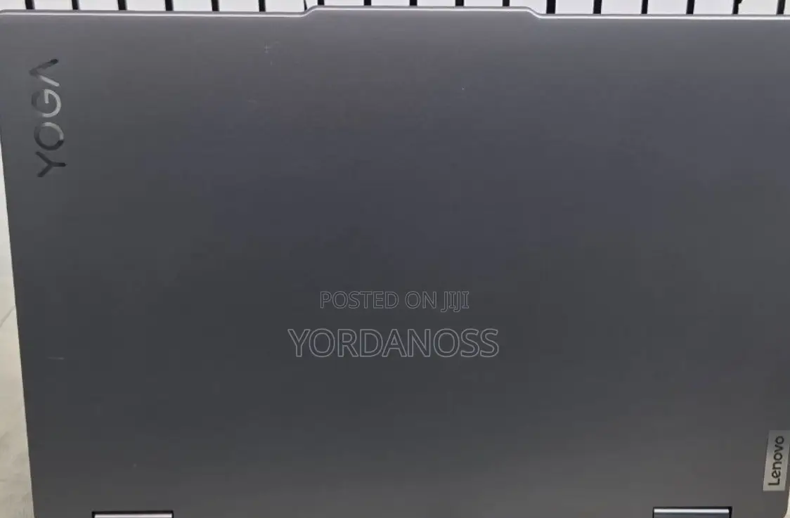New Laptop Lenovo Yoga 7i 16GB AMD Ryzen 7 SSD 512GB