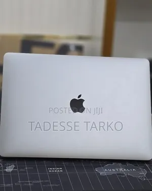 New Laptop Apple MacBook Pro 2020 M1 16GB Apple M1 Pro SSD 256GB