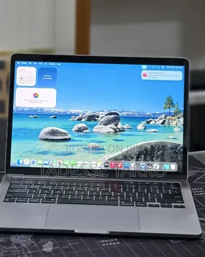 New Laptop Apple MacBook Pro 2020 M1 16GB Apple M1 Pro SSD 256GB