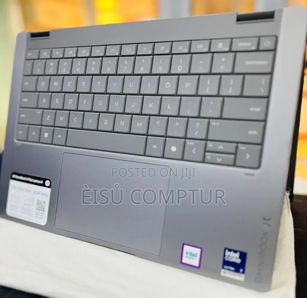 New Laptop HP OmniBook 5 14" 16GB Intel Core Ultra 7 SSD 1T