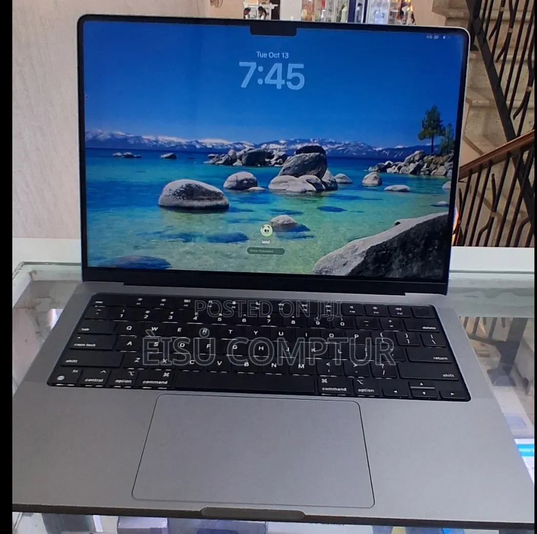New Laptop Apple MacBook Pro 2021 M1 32GB Apple M1 Max SSD 512GB