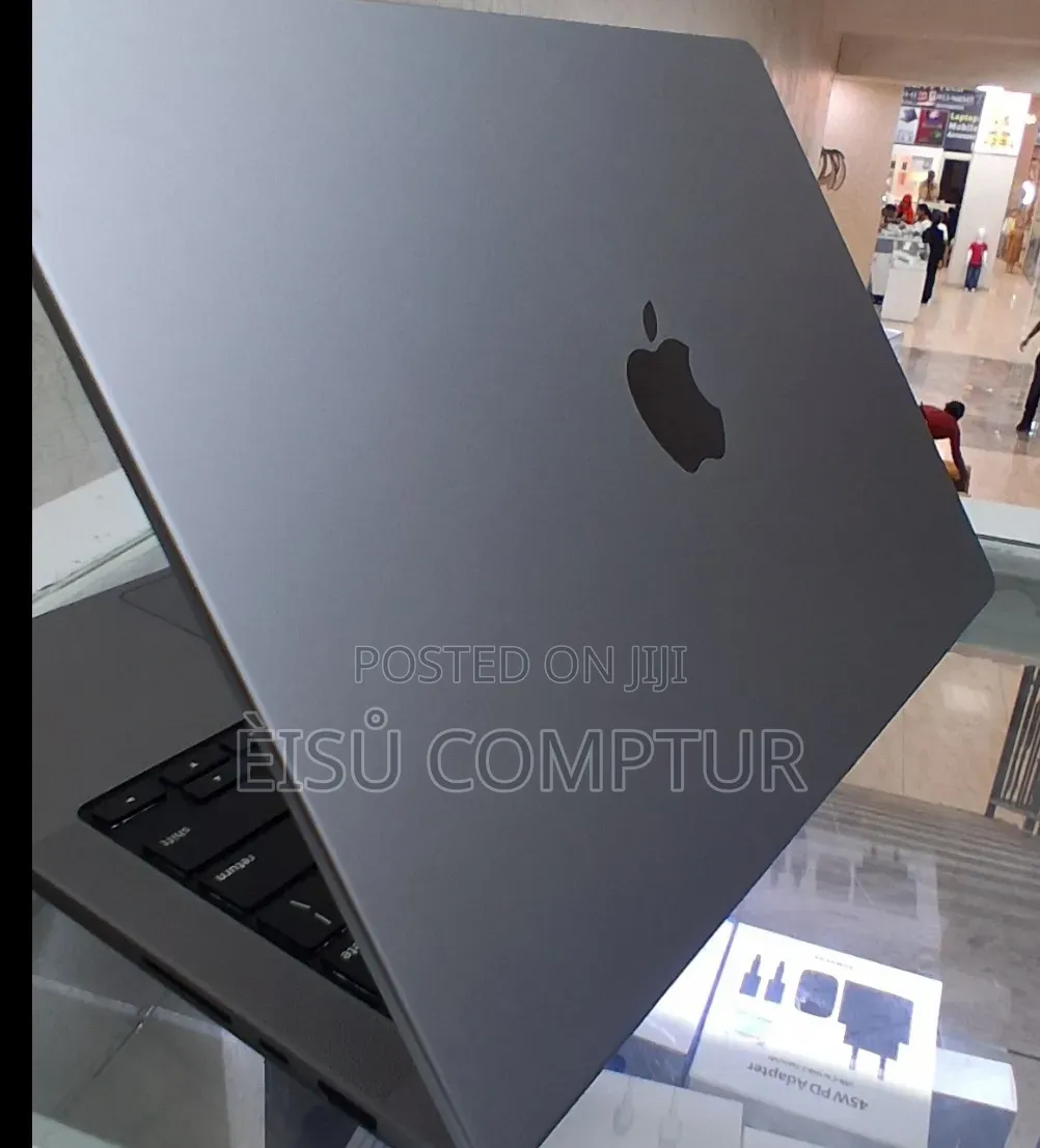 New Laptop Apple MacBook Pro 2021 M1 32GB Apple M1 Max SSD 512GB